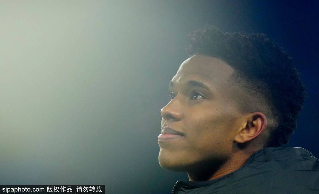 库库雷利亚:从巴萨弃将到切尔西明星的逆袭之路